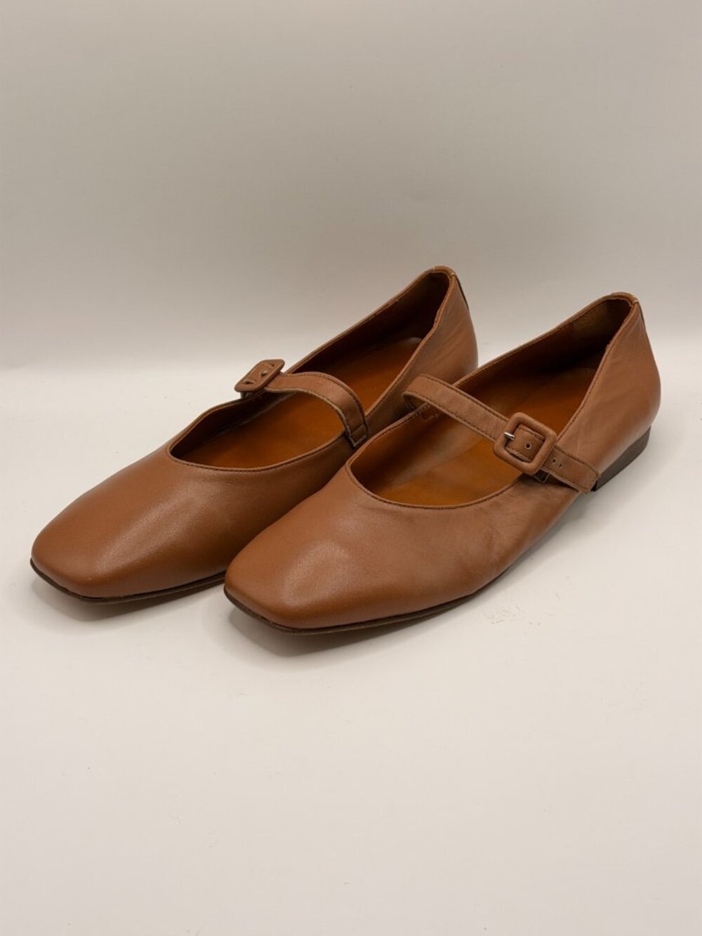 Bruno Magli Womens Elissa Mary Jane Brown Leather Flat Sz 10.5